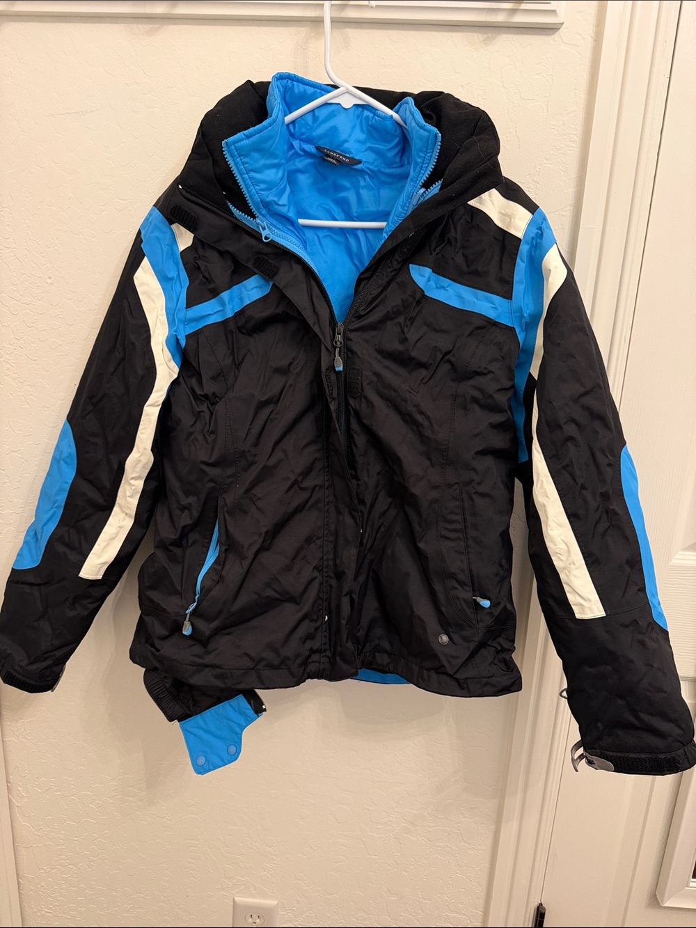 Lands' End Black, Blue & White Adult/Kids Insulated Hooded Winter Coat